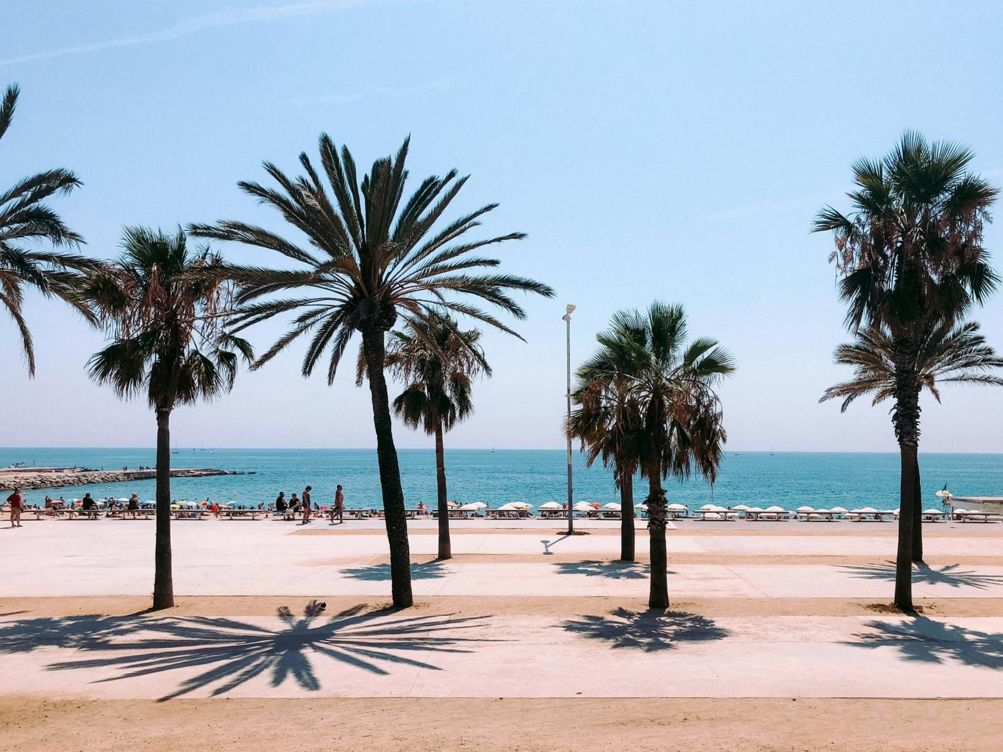 Yacht In Barcelona 호텔 산트 아드리아 데 베소스 외부 사진